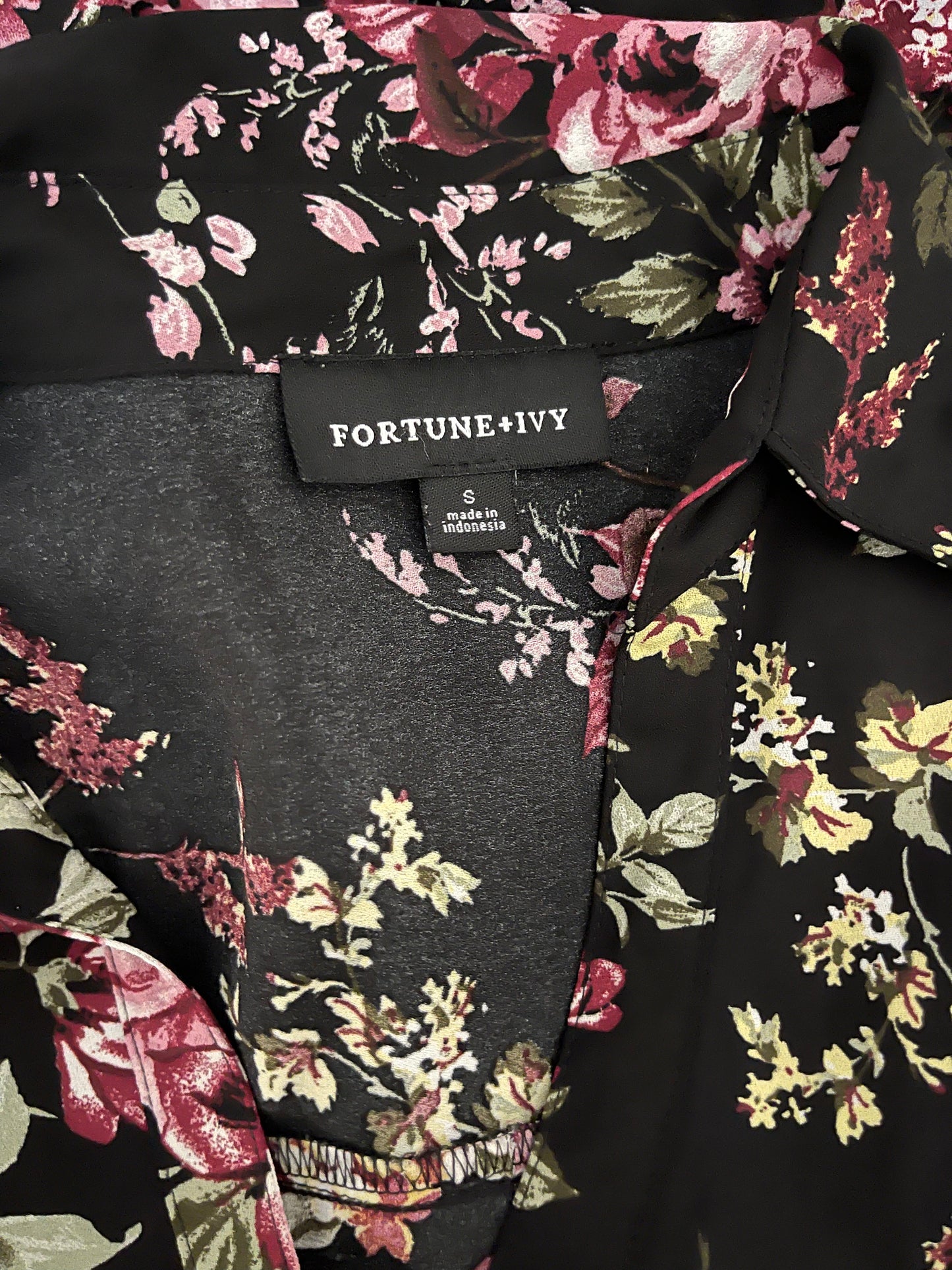 Shades of Pink & Burgundy Flowers Button Down Shirt