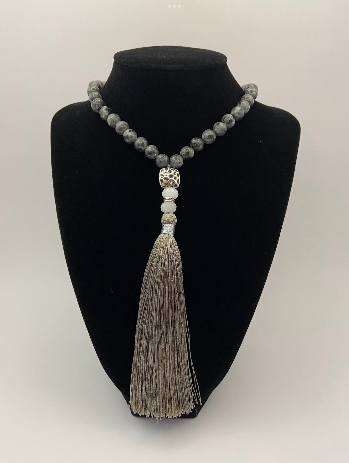Marble Gray Beaded Necklace