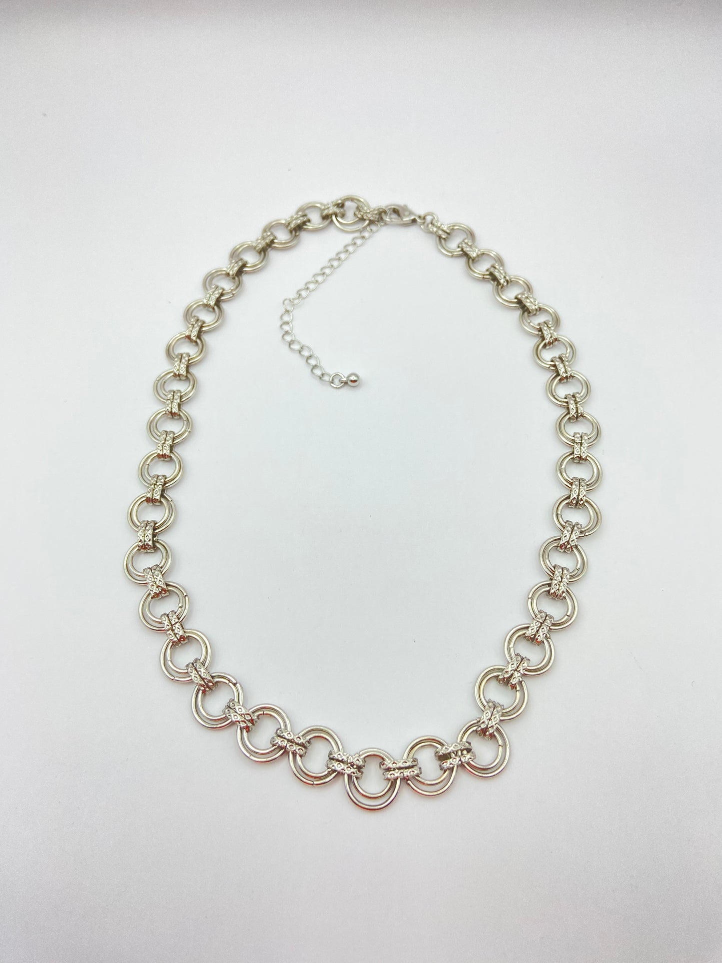Silver Circle Link Necklace