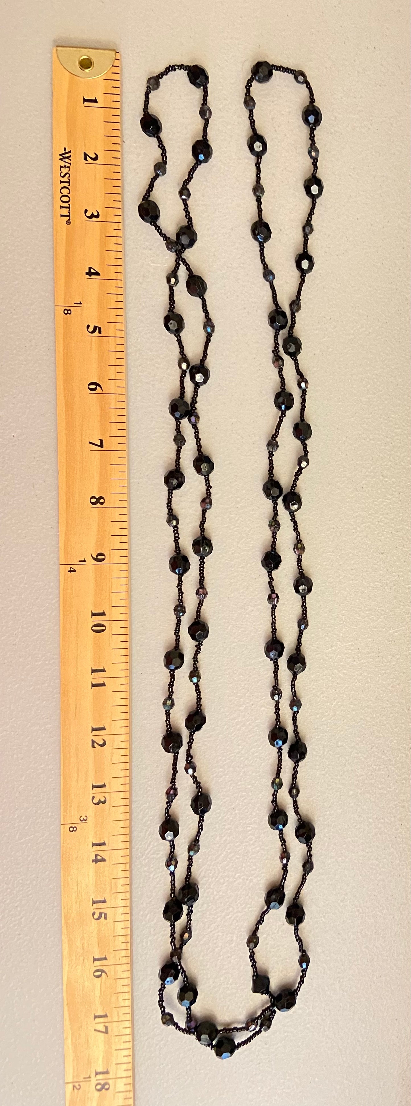 Versatile Black Necklace