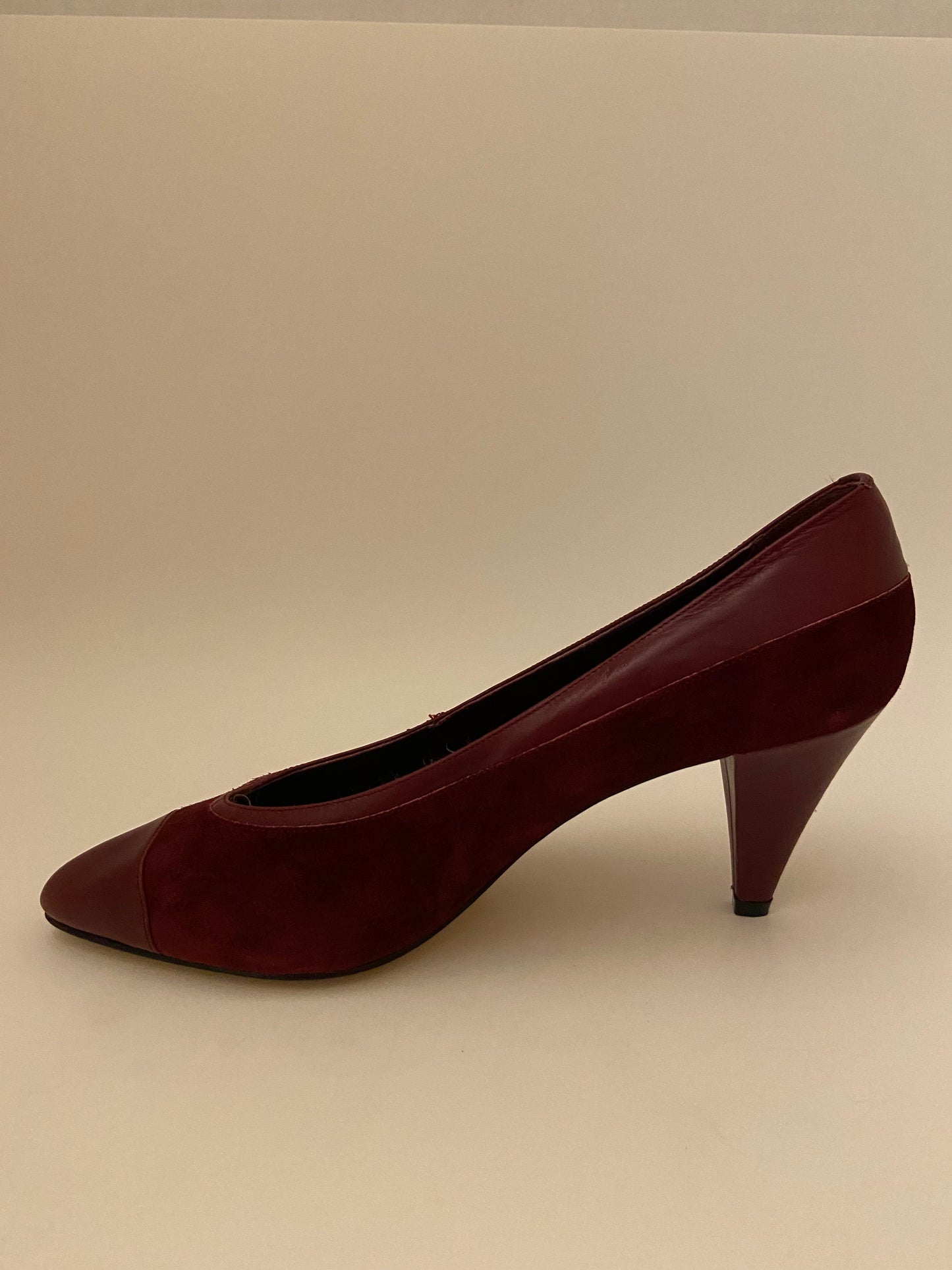 Zapatos de tacón rojos vintage