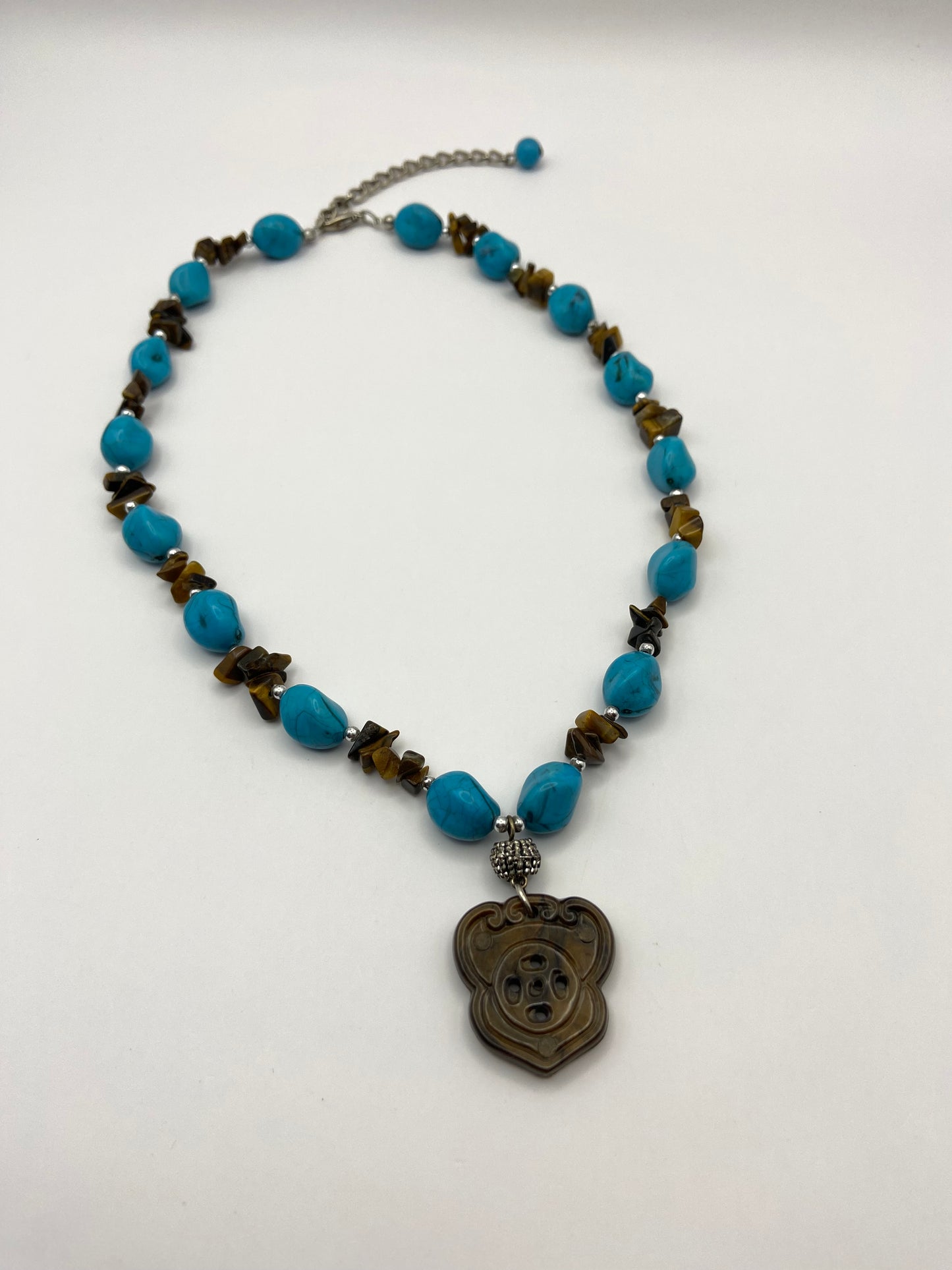 Turquoise beads & Tiger Eye Chips Necklace
