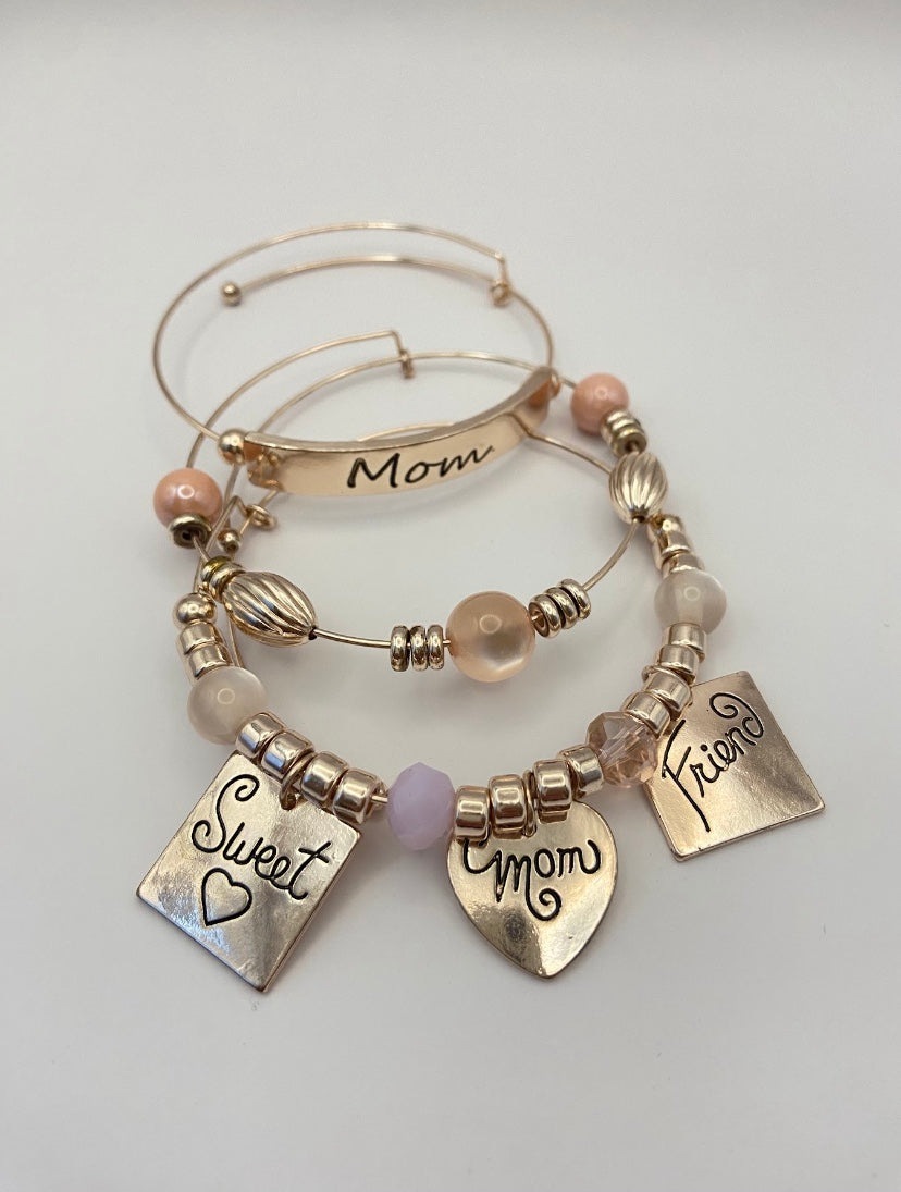 Pink Bead / Rose Gold Tone /Mom Charms Bracelet