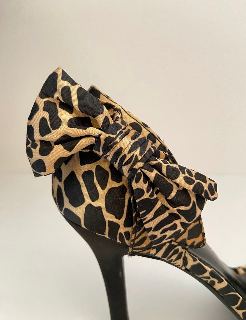 Leopard Bow Heels